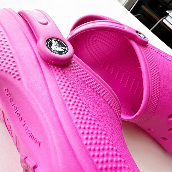 Classic Crocs Clog Hot Pink Women’s W10 Men’s M8 Lightweight Slip-On - Picture 7 of 7